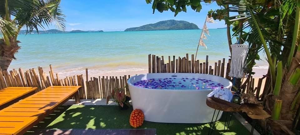 Phuket Signature Glamping Rawai Esterno foto